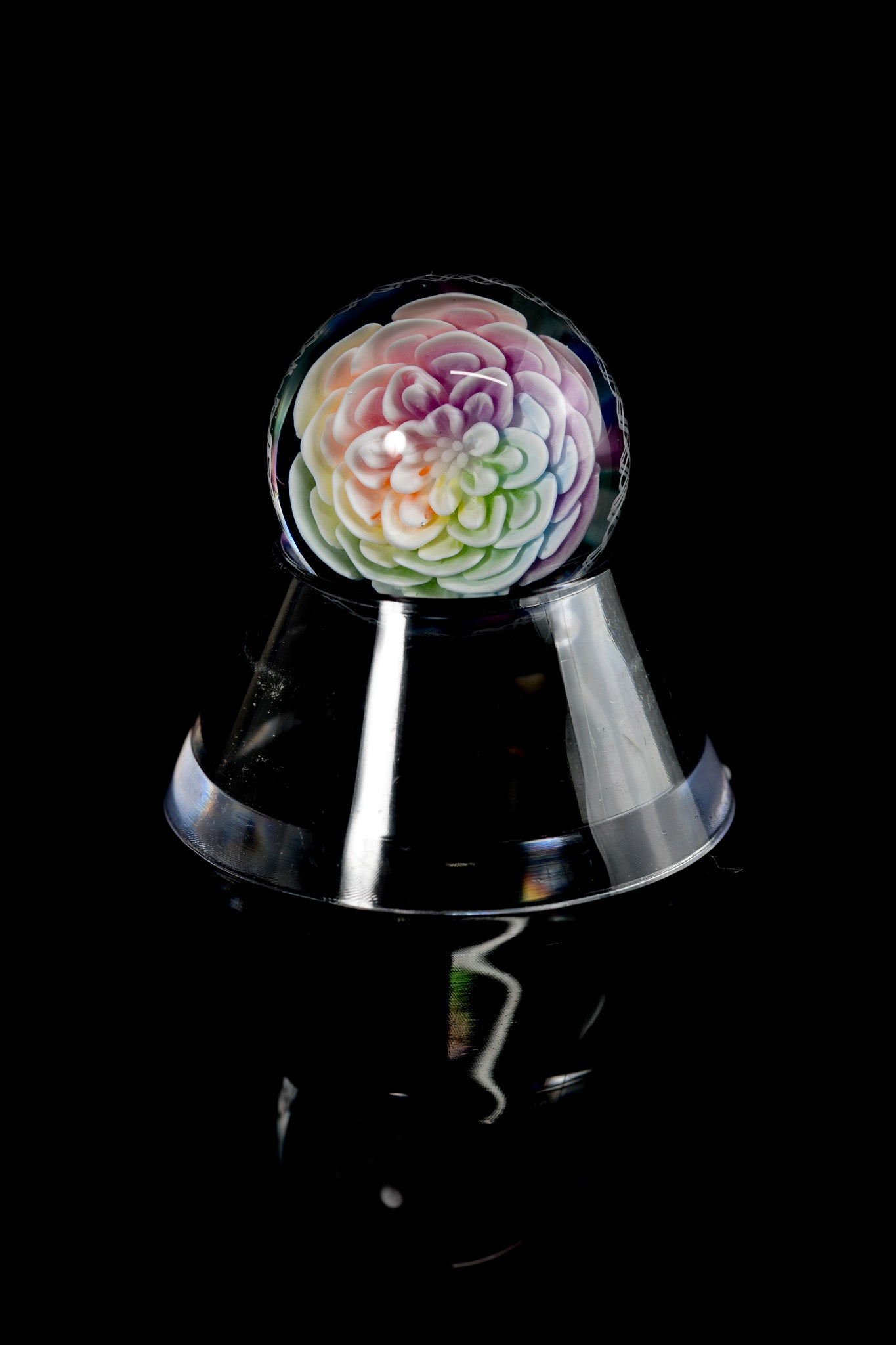 GlassAzu - Retti Marble W/ Rainbow Flower imlposin (Smaller)