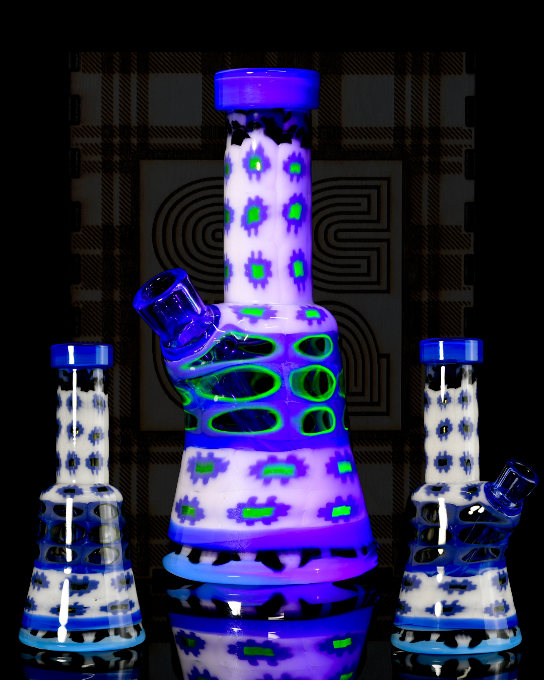 Crunkelstein Glass - White & Blue Shorty Tube - Millie Tube